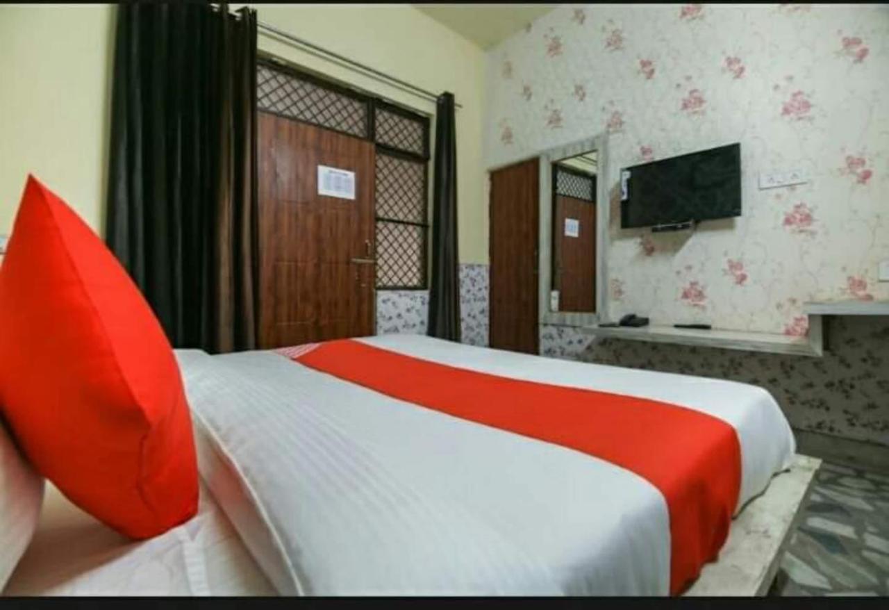 Oyo Green Villa Meerut Ngoại thất bức ảnh